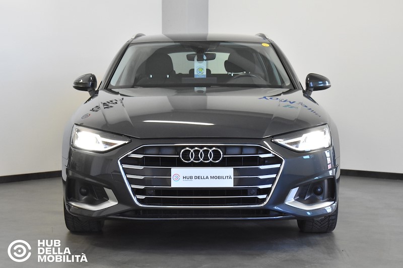 AUDI A4 Avant 40 TDI S tronic Business Advanced